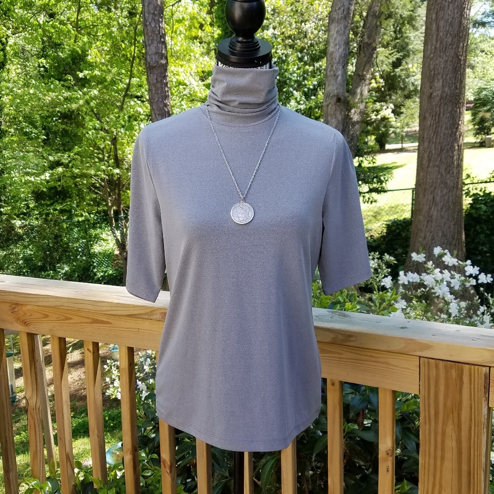 Rafaella silver grey dressy top with ruched neck L, NWT